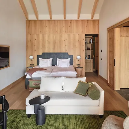 Hotel Chiemgauhof Lakeside Retreat