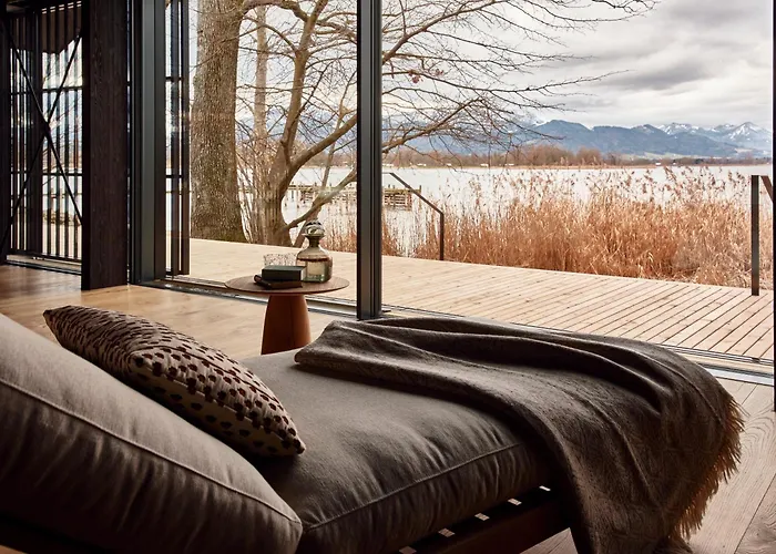 Chiemgauhof Lakeside Retreat Übersee