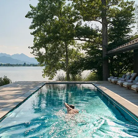 Chiemgauhof Lakeside Retreat Übersee